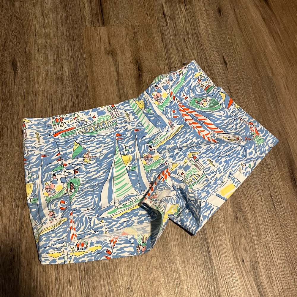 Lilly Pulitzer size 4 shorts!! perfect for summer!